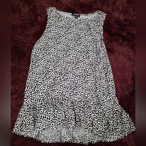 Express Black and White Patterned Sleeveless Blouse